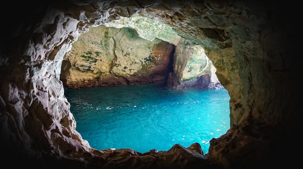 best day trips from Haifa to the Rosh Hanikra Grottoes